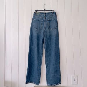 NWT Super High-Rise Baggy Jean by WildFable - Size 6